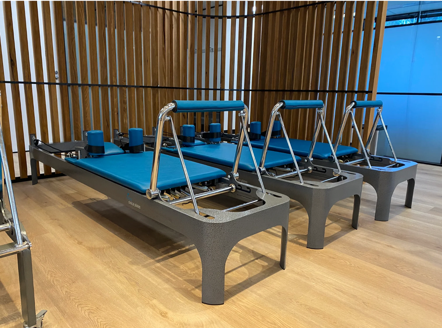 Clinical reformer  + 1 accessory